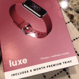 Fitbit Luxe Fitness Tracker